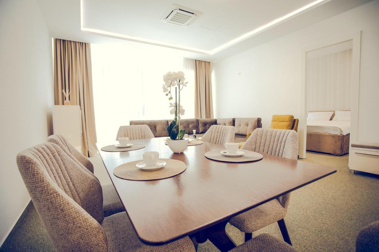 Apartmani Sl Luxury Banja Luka Exterior foto